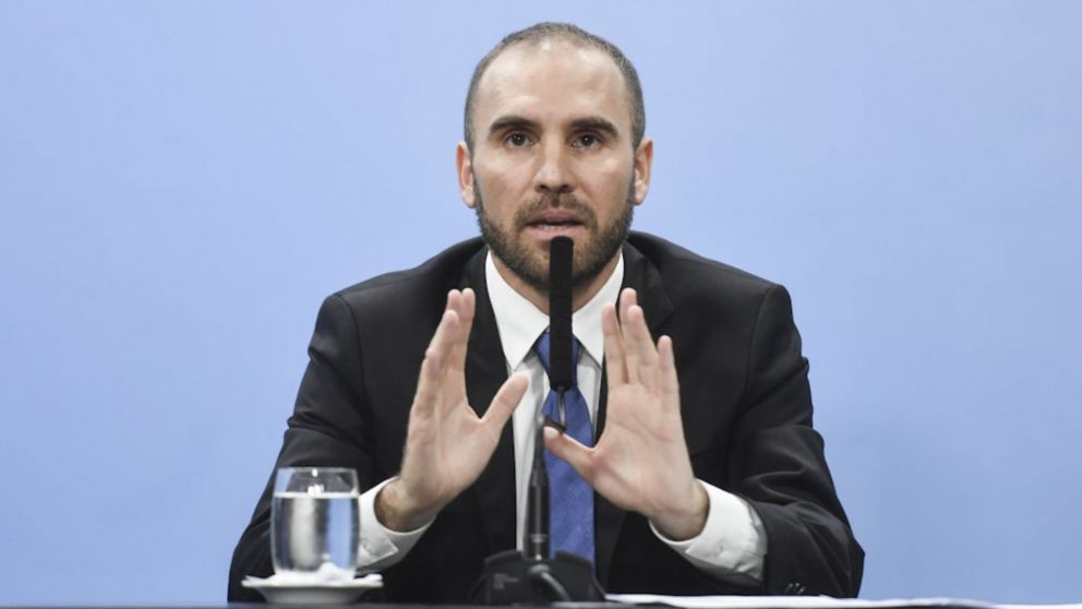 Guzmán busca en Europa apoyo a la renegociación de deuda