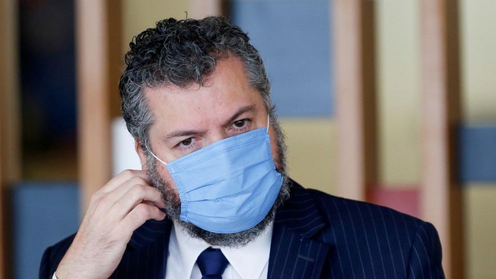 Renunci� el ministro de Relaciones Exteriores de Brasil
