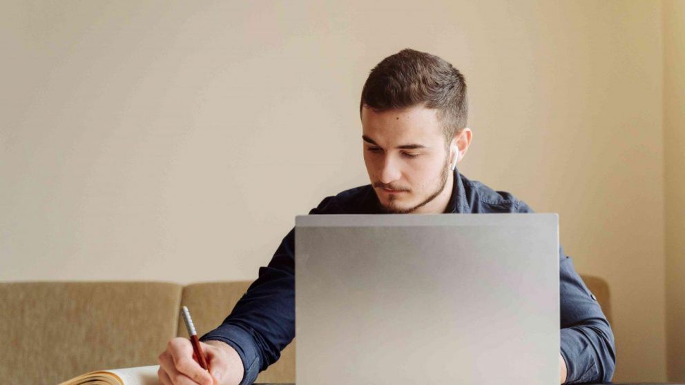 El teletrabajo permite que el sector público mejore su competitividad