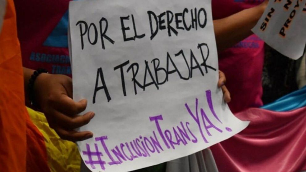 Se estima que nueve de cada diez personas travestis y trans no tienen un empleo formal