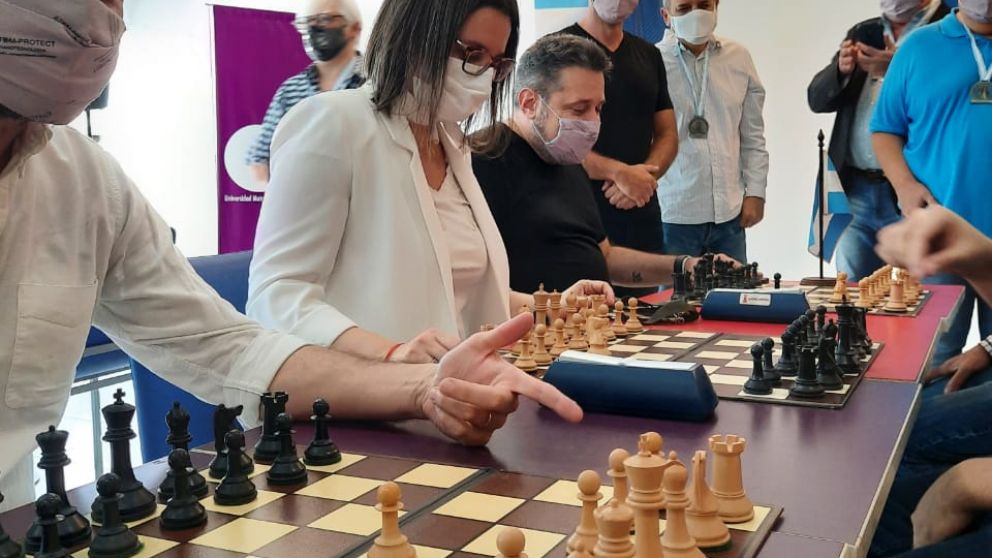 Marziotta participó del acto de homenaje a ajedrecistas desaparecidos en la última dictadura