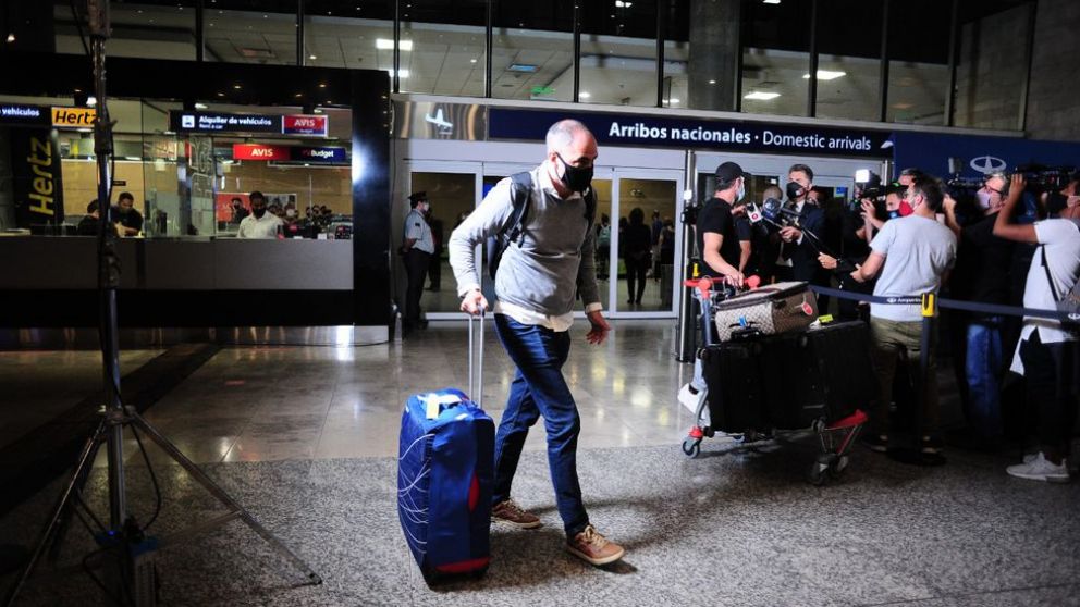 Aeroparque: en la primera semana recibió casi ocho veces menos de pasajeros que antes de la pandemia