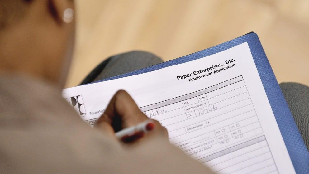 En febrero el índice general de desempleo en Estados Unidos bajó una décima de punto porcentual al 6,2%,