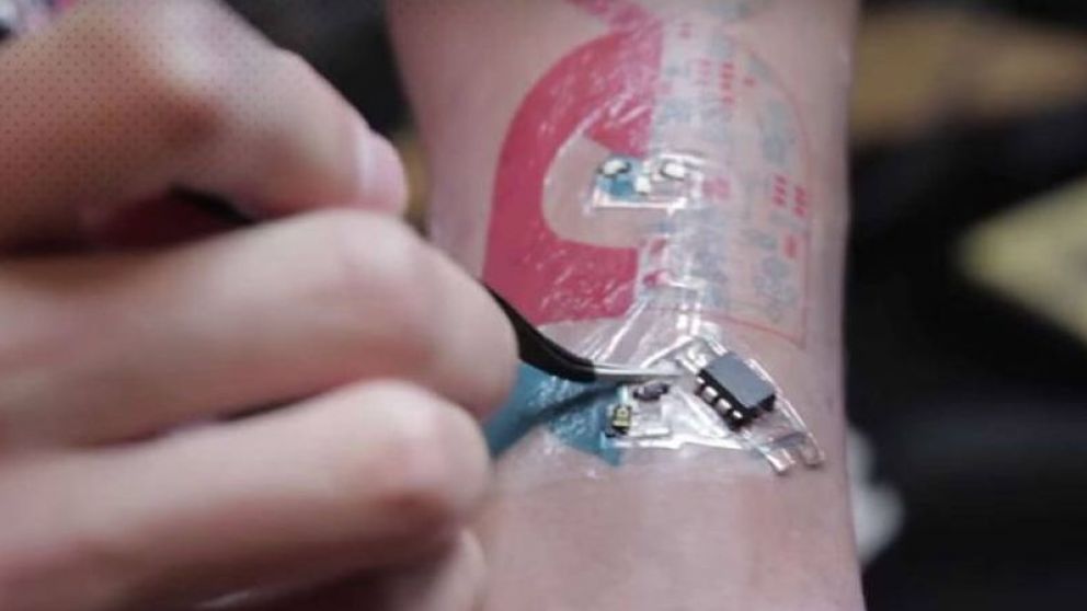 Bill Gates apuesta a los tatuajes electrónicos para usar como celular