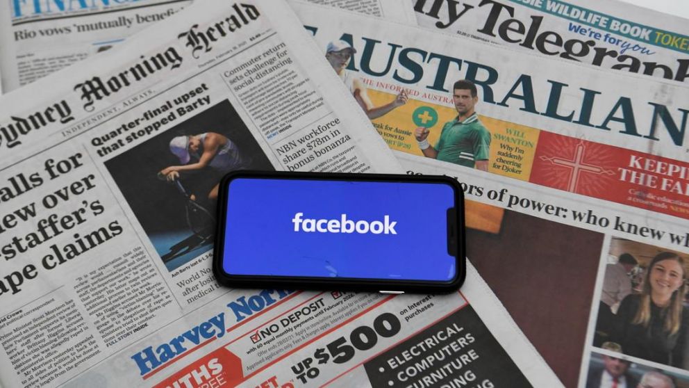 A finales del febrero, Australia aprobó una ley que obliga a los gigantes tecnológicos a pagar a los editores locales por sus contenidos originales utilizados en sus plataformas.