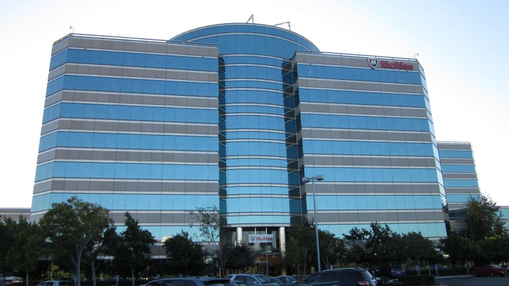 McAfee espera emitir un dividendo especial de 4,50 dólares por cada acción