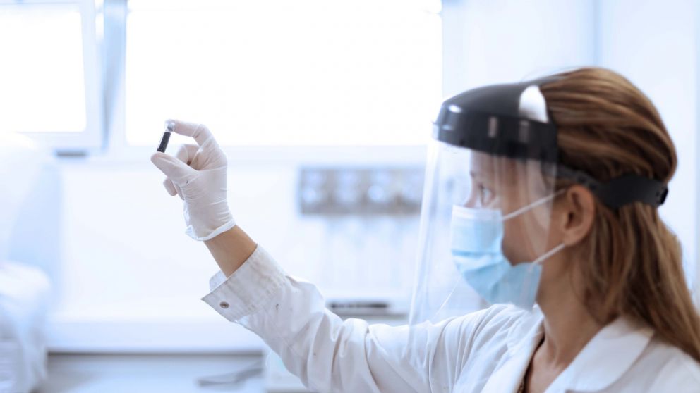 Cient�ficos argentinos desarrollan un kit que acelera los testeos de coronavirus