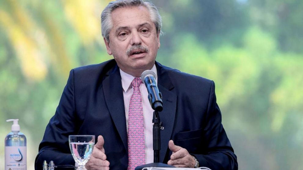"Yo acá llegué con Cristina y me voy con Cristina", dijo