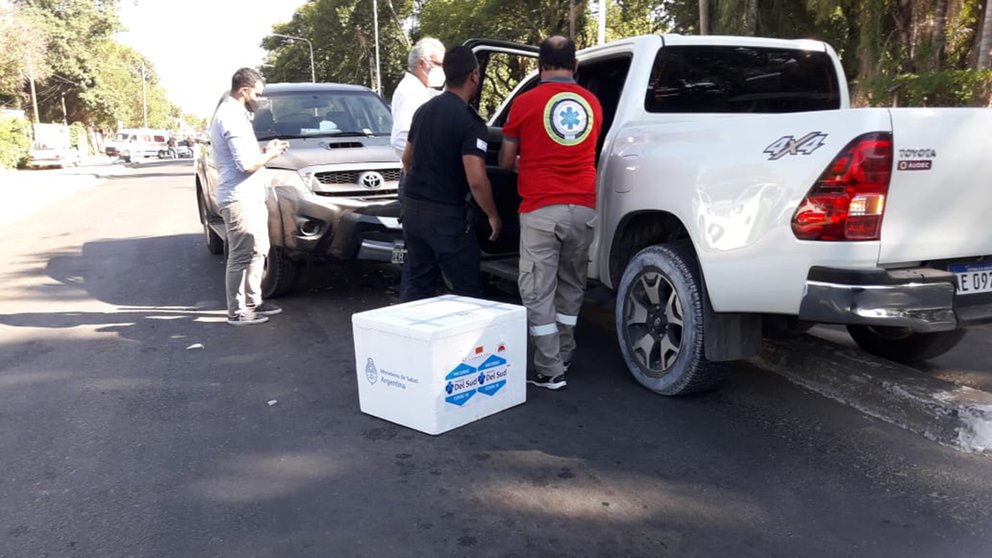 Vacunación Covid Corrientes: El ministro de Salud llevaba vacunas y chocó. Foto: https://twitter.com/SoyPabloMiguel