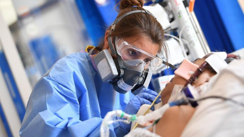 Una encuesta de la consultora Opinium realizada entre el viernes y el sábado sugirió que hasta el 72% de la población piensa que la recomendación salarial es demasiado baja.