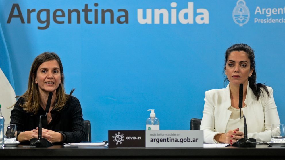 Fernanda Raverta, al frente de la Anses, y Luana Volnovich, en el PAMI, son dos funcionarias clave en políticas para los más vulnerables