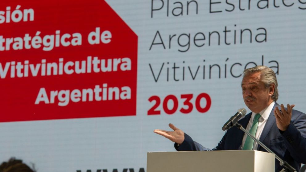 Vino sin alcohol, la propuesta de Alberto Fern�ndez para salvar al sector 