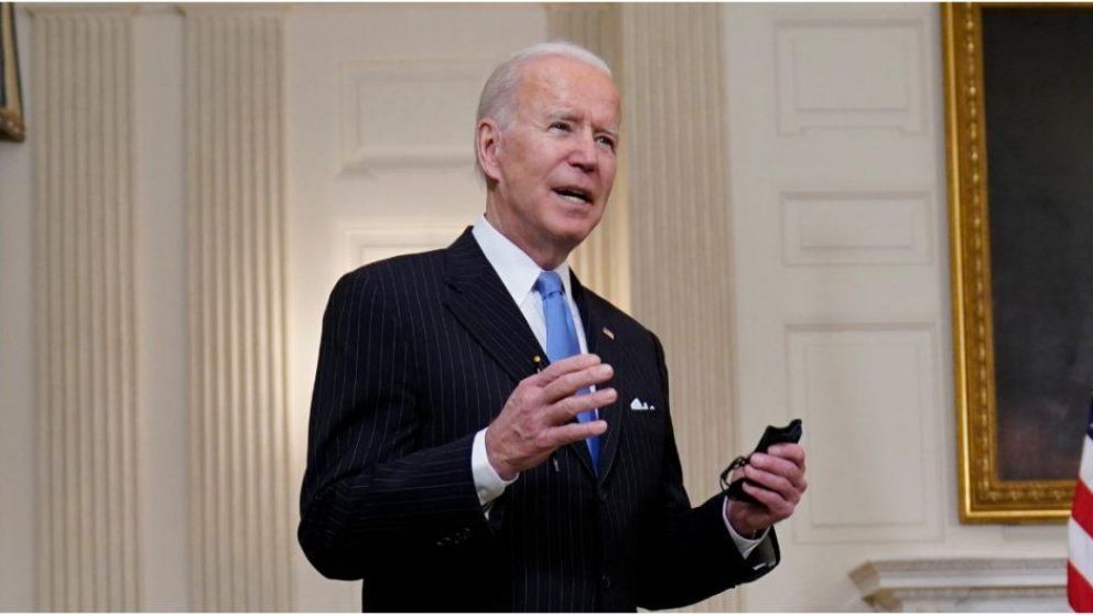 Biden y los líderes del partido se mantuvieron firmes en mantener los beneficios semanales por desempleo en 400 dólares, que se pagan junto con los apoyos estatales