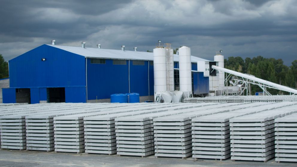 Sustitución de importaciones: empresa nacional fabricará durmientes para la red ferroviaria