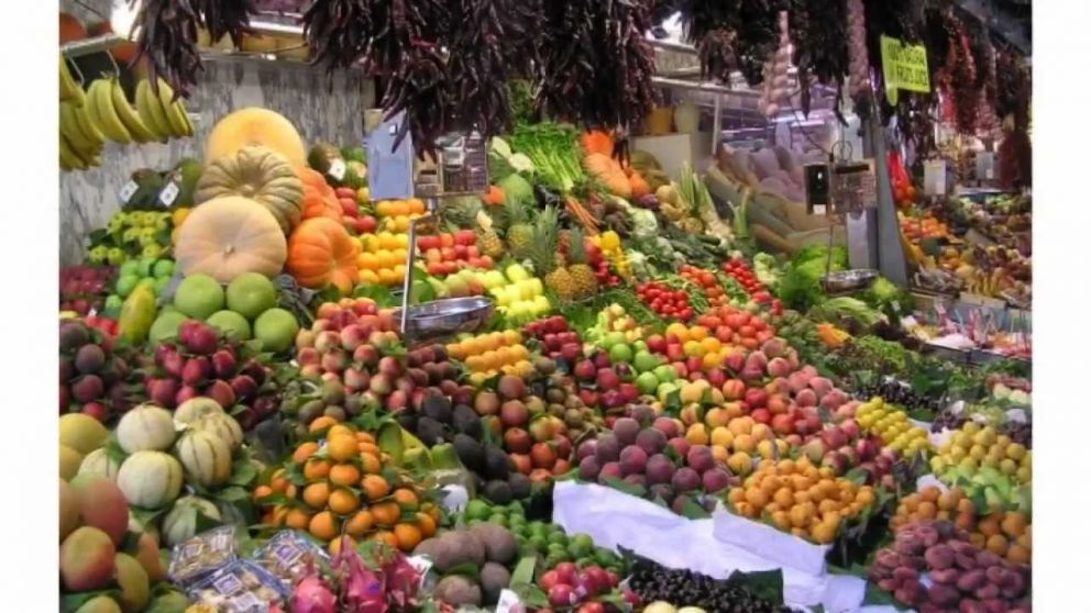 El Gobierno busca contener la suba en frutas y verduras