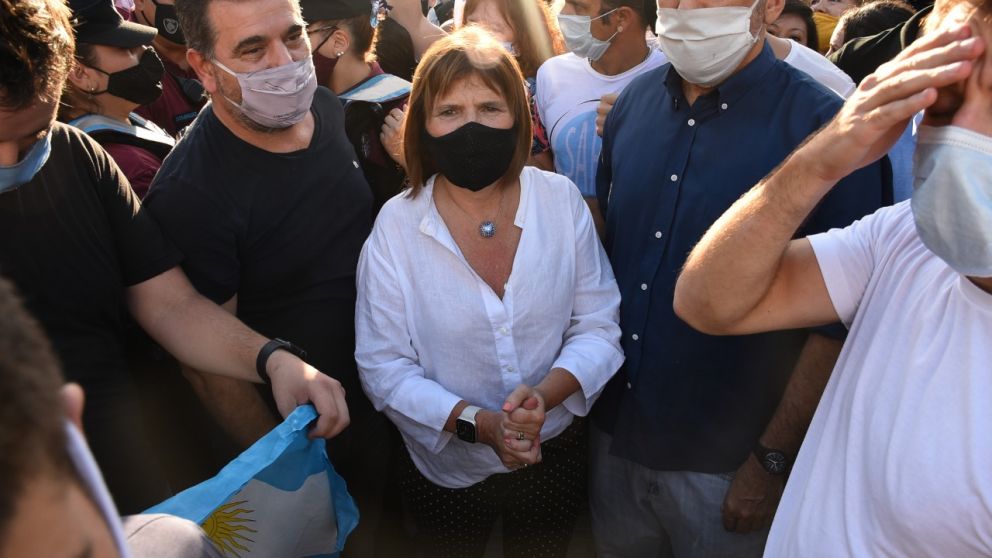 Los referentes de Juntos por el Cambio, Patricia Bullrich, Cristian Ritondo y Fernando Iglesias 