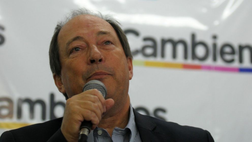 Sanz fue candidato por la UCR en las primarias de Cambiemos en 2015