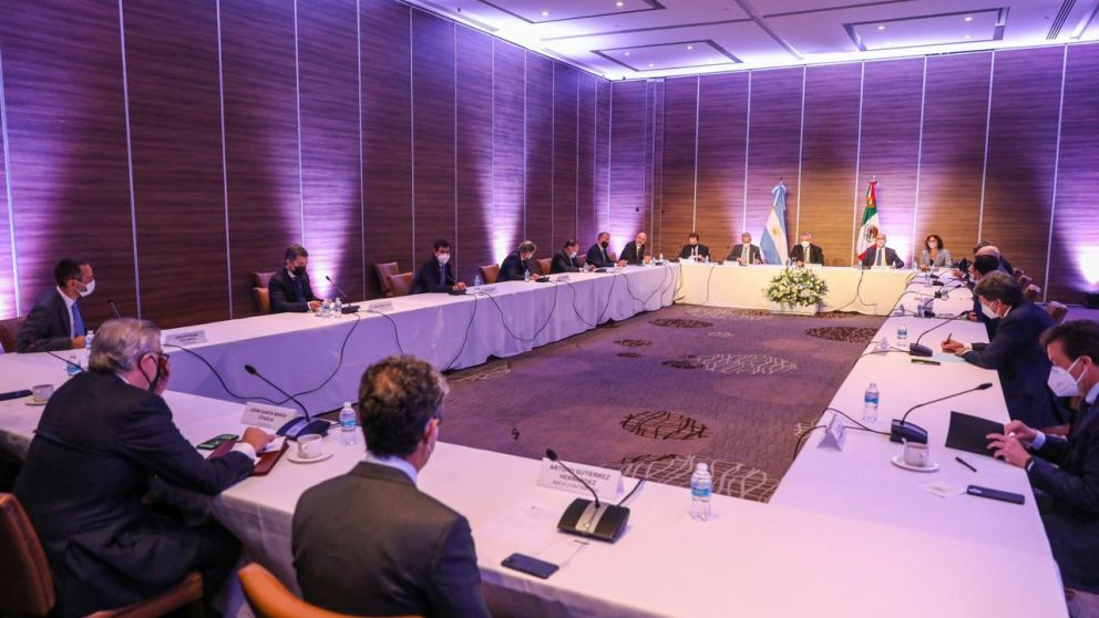 El encuentro con empresarios fue la primera actividad oficial