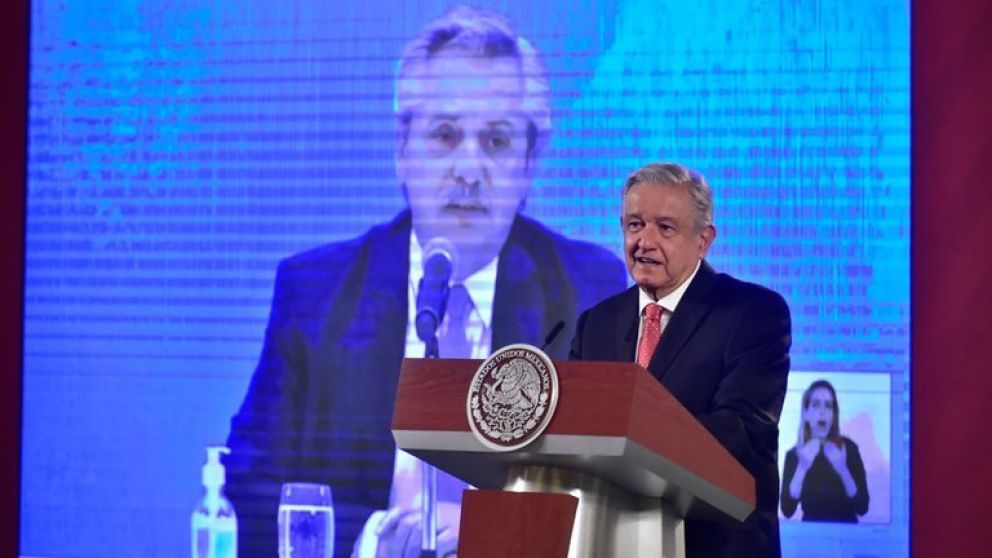 Sintonía política entre ambos presidentes, que colaboran para la produccion de la vacuna Covid de AstraZeneca