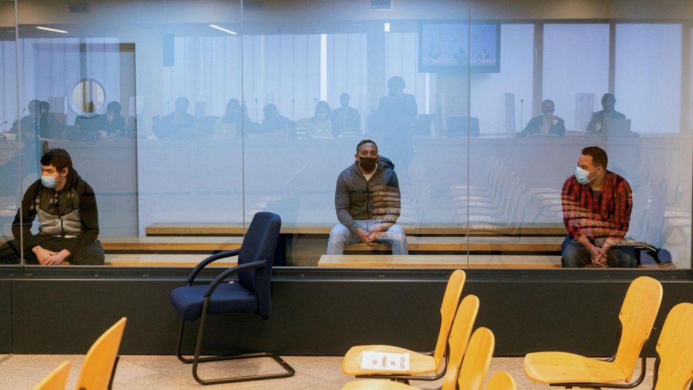 Los tres acusados de los atentados expresaron su arrepentimiento ante los magistrados de la Audiencia Nacional