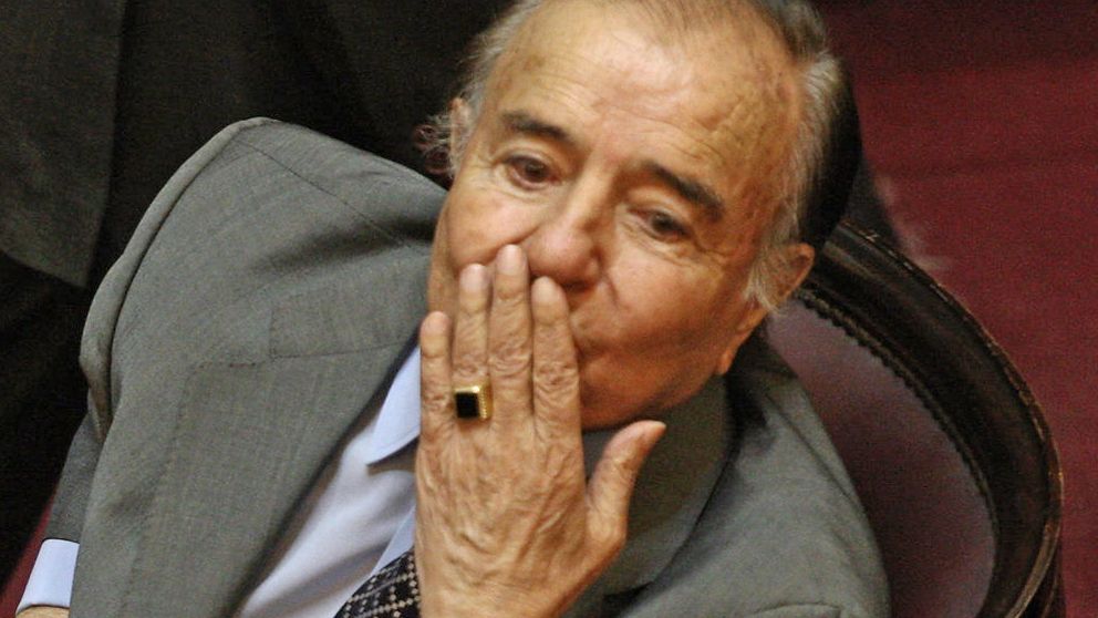 El anillo de oro robado es una réplica del que le había regalado su padre, Saúl Menem