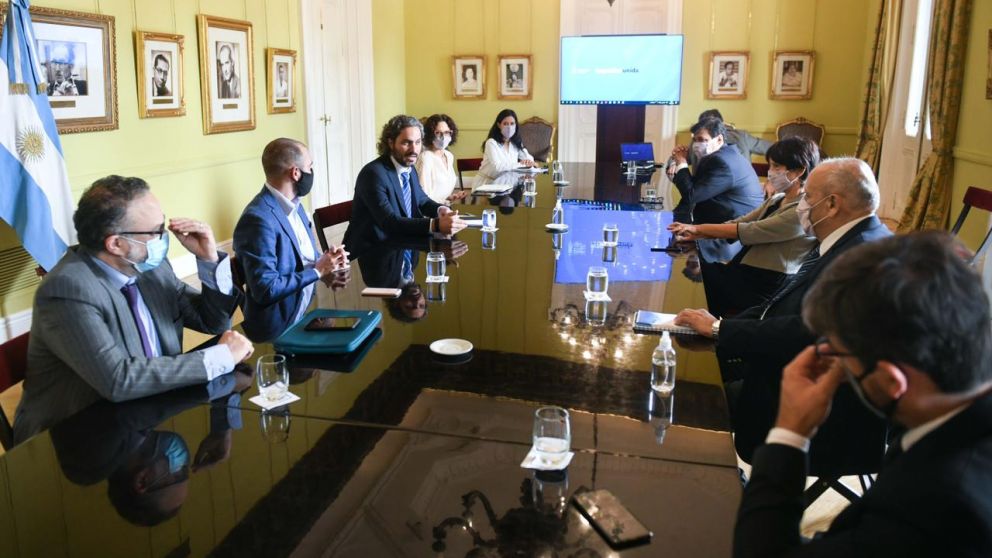 El Gabinete econ�mico, analiza las variables 