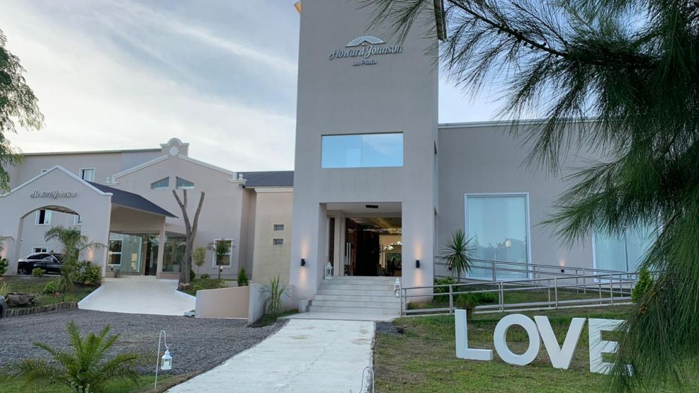 En pocos días inaugura el Howard Johnson de La Plata, quedó listo desde el 2020