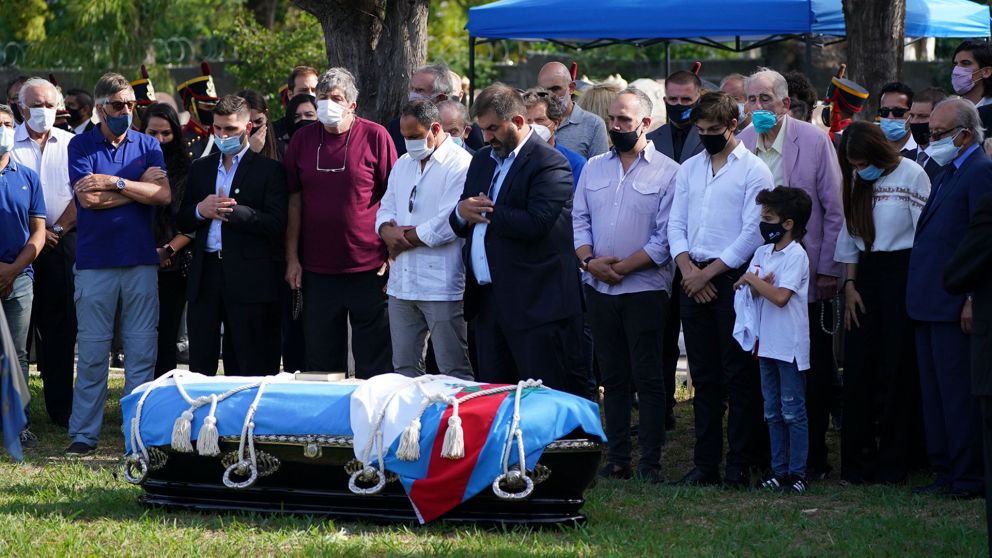 El ultimo adiós a Menem en el Cementerio Islámico