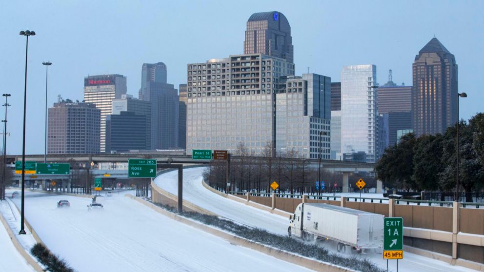 Tormenta invernal causó apagones en Texas y el norte de México