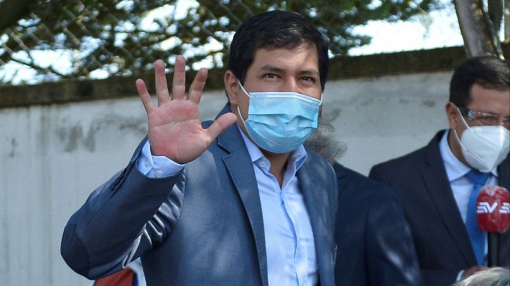 Arauz, candidato de Correa 