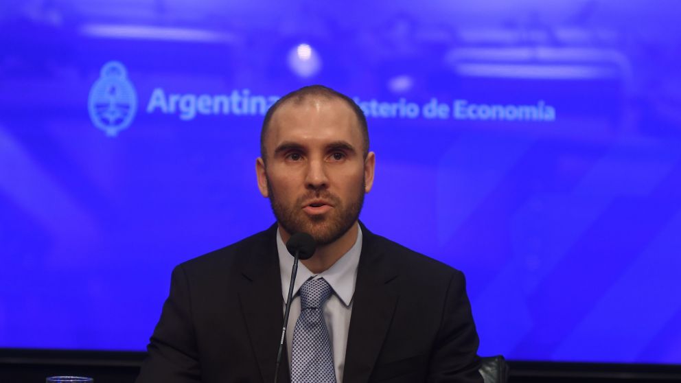 Guzm�n se asegur� de que los cambios en Ganancias no afecten las metas fiscales