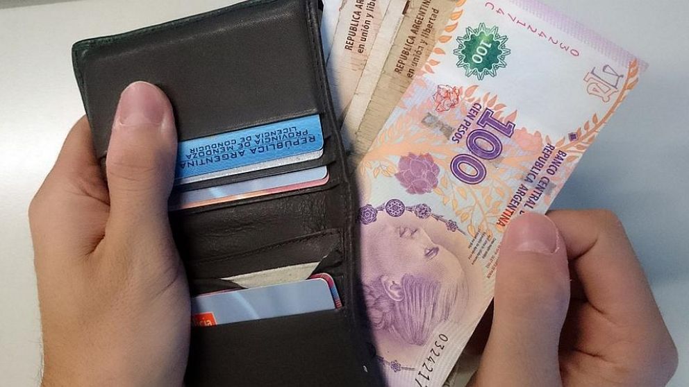 El IFE y el ATP lograron que algunos se quedaran con el 75% de su salario en febrero de 2020