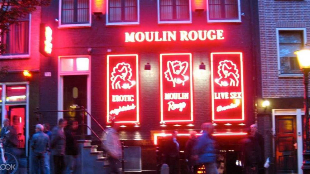 En el Barrio Rojo proliferan los burdeles y la venta de drogas