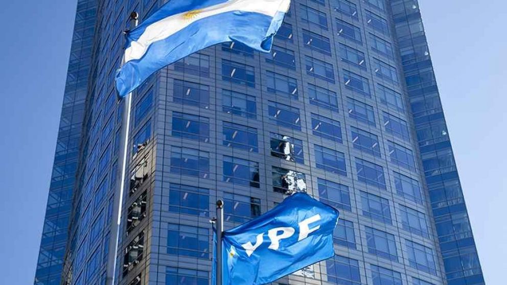 Acciones de YPF Argentina y de bancos escalaron hasta 15% en Wall Street