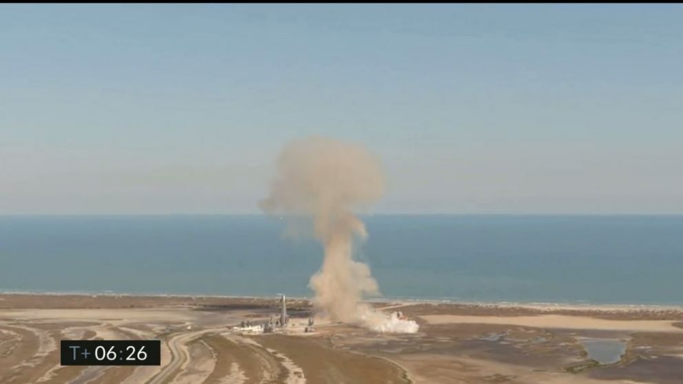 El momento de la explosión del SN9 de SpaceX