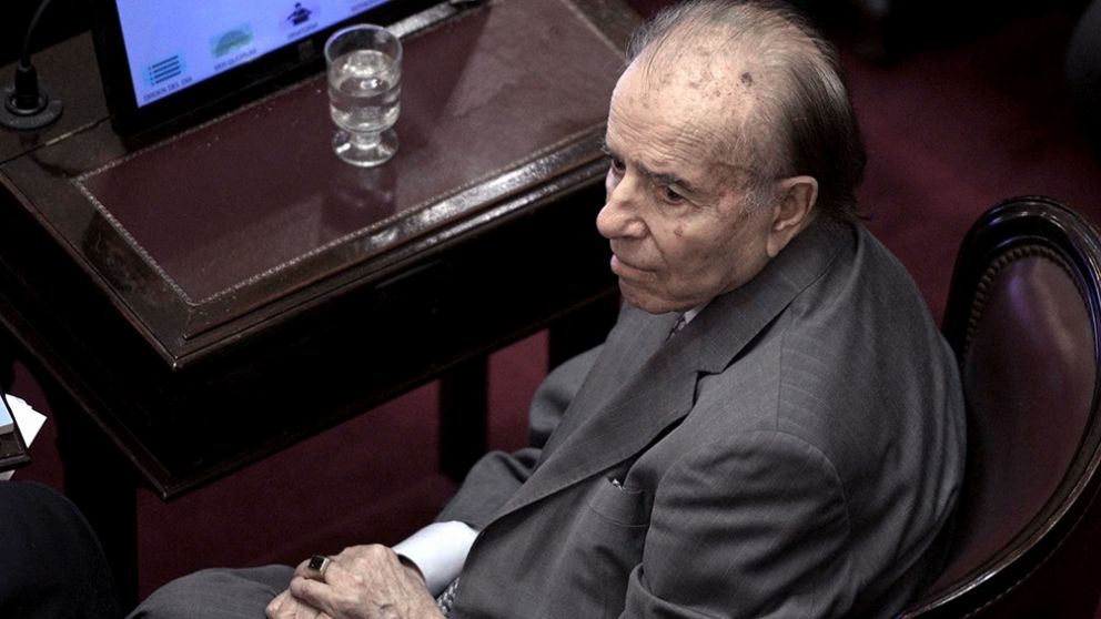 Menem está internado en el sanatorio Los Arcos desde el 15 de diciembre
