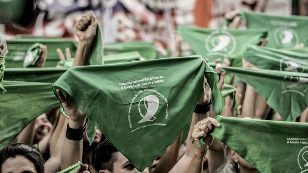 A partir de la Ley 27.610 toda mujer puede acceder a un aborto hasta la semana 14