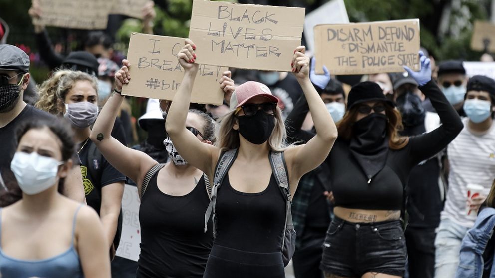 Black Lives Matter adquirió notoriedad mundial tras las protestas del año pasado en Estados Unidos por el asesinato de George Floyd a manos de la policía