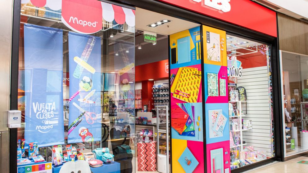 Staples llegó por primera vez a un shopping porteño y se expande al resto del país
