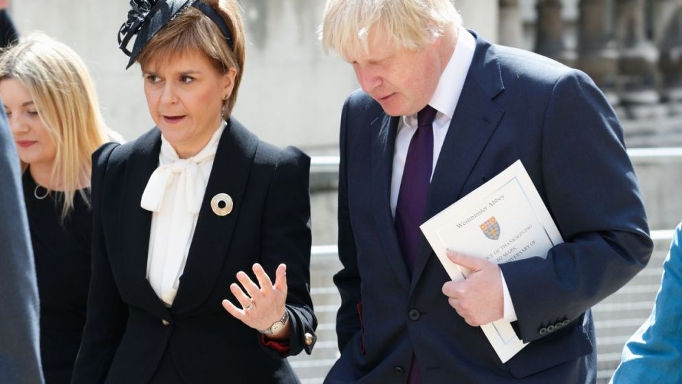 Nicola Sturgeon y Boris Johnson 