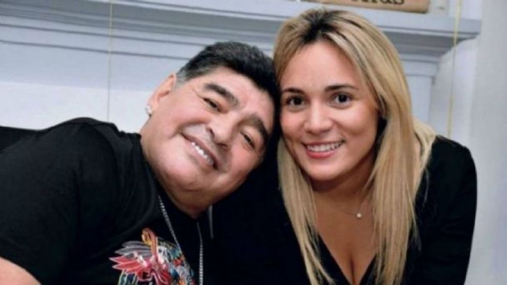 Los millones que Maradona le regaló a Rocío Oliva