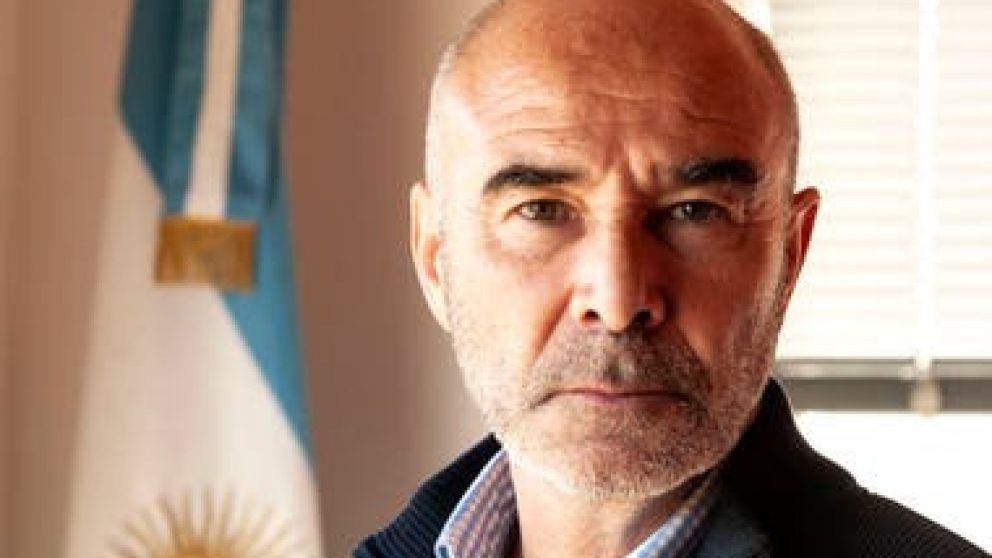 Ley de aborto: Gómez Centurión presentó demandan ante el Poder Ejecutivo