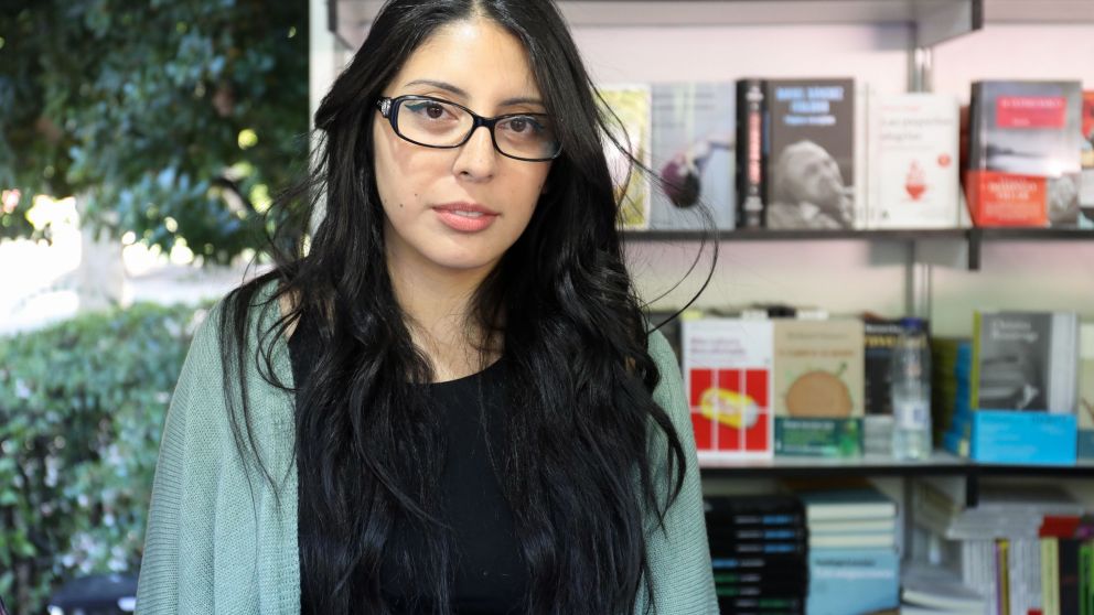 Mónica Ojeda, autora de "Las Voladoras"