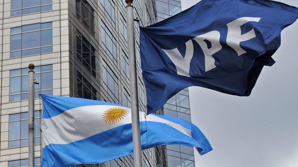 YPF sale a reestructurar 6.200 millones de dólares