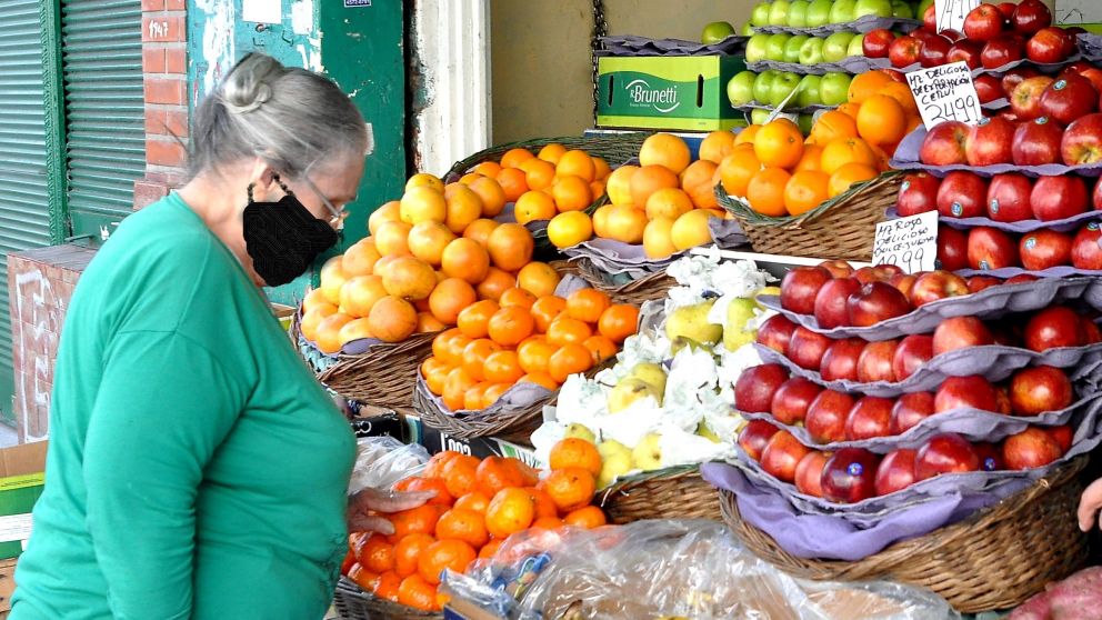 Frutas y verduras ya son "bienes de lujo"