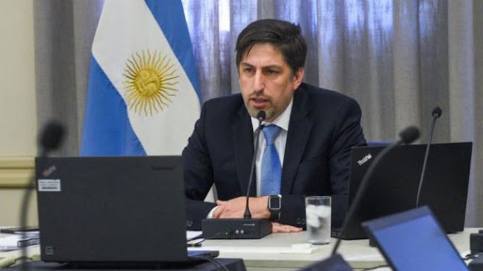 Trotta dijo que "había incongruencias entre lo que presentaron y lo que decían en los medios"