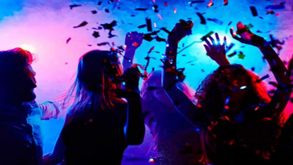 Fiestas clandestinas: aplicarán multas de más de 3 millones de pesos a los asistentes, organizadores y propietarios de los inmuebles