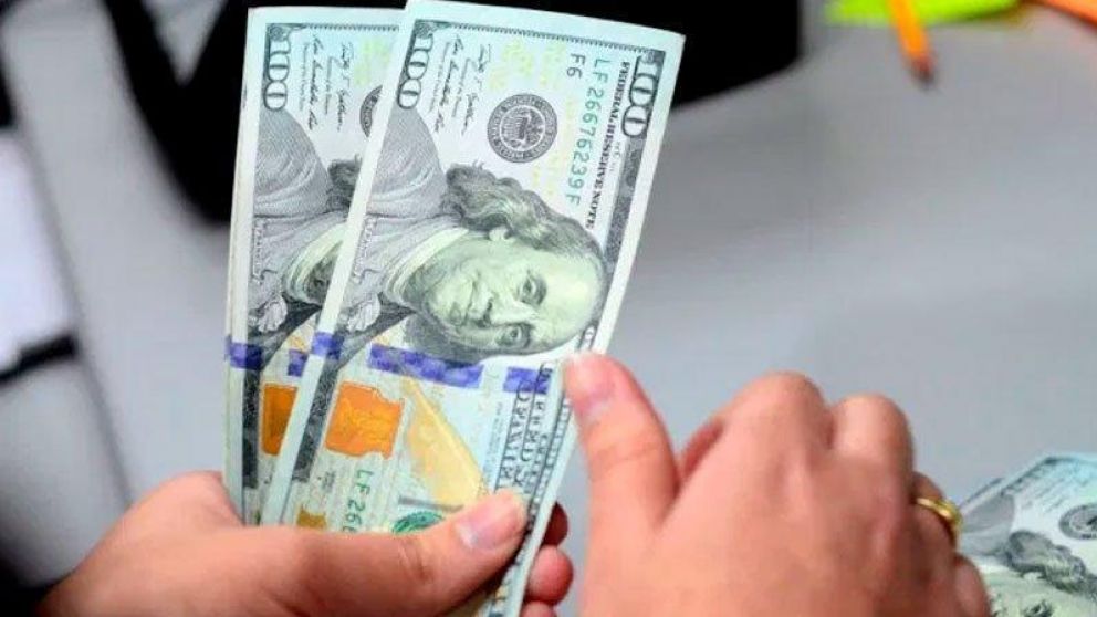 Dólar: Un comienzo de año con brechas amplias