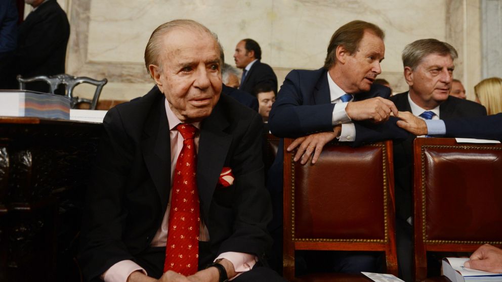 Menem está "bastante mejorcito", aseguró la familia