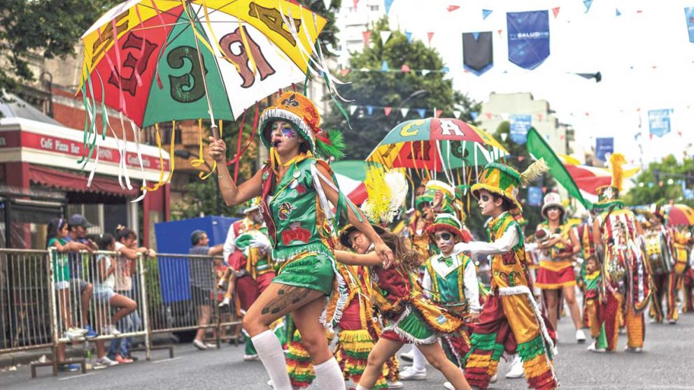 Corsos y murgas, se harán por streaming